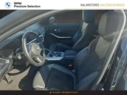 Photo 8 BMW Serie 3 Série 3 318dA 150ch M Sport