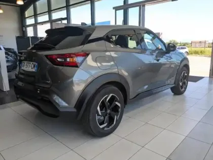 Photo 8 Nissan Juke  1.6 Hybrid 143ch Business+ 2022.5