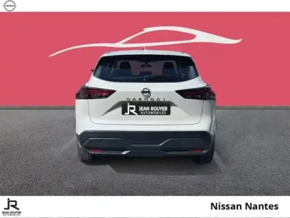 Photo 10 Nissan Qashqai  1.3 Mild Hybrid 140ch Visia