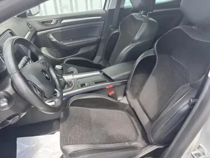 Photo 8 Renault Megane  1.3 TCe 140ch FAP Intens