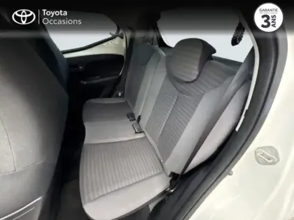 Photo 11 Toyota Aygo  1.0 VVT-i 72ch x-play 5p