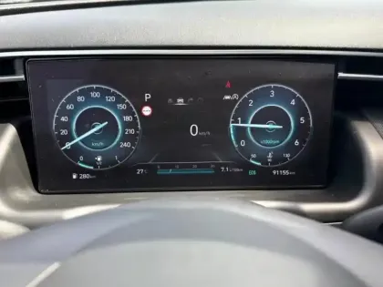 Photo 12 Hyundai Tucson  1.6 CRDI 136ch Hybrid 48V Executive DCT7