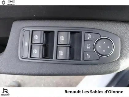 Photo 14 Renault Clio  1.5 dCi 100ch Evolution - 25