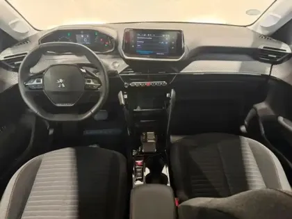 Photo 7 Peugeot 208  e- 136ch Like