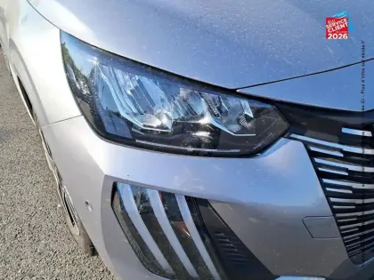 Photo 25 Peugeot 208  Allure Turbo 100ch