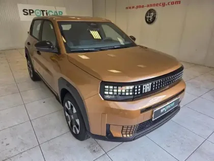Photo 11 Fiat Panda Grande  Electrique 113ch Icône