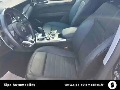 Photo 12 Alfa Romeo Stelvio  2.2 190 ch Q4 AT8