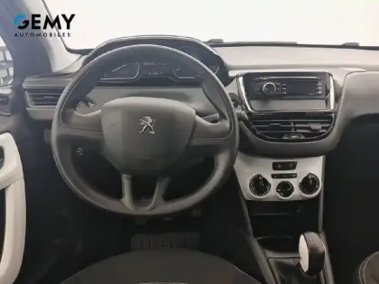 Photo 7 Peugeot 208  1.2 PureTech 68ch BVM5
