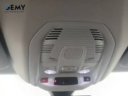 Photo 16 Peugeot 3008  Hybrid 225 e-EAT8