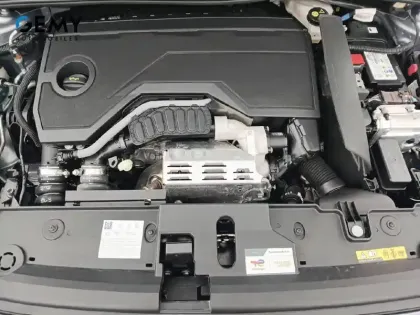 Photo 11 Peugeot 208  Hybrid 100 e-DCS6