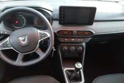 Photo 8 Dacia Sandero  ECO-G 100 - 22