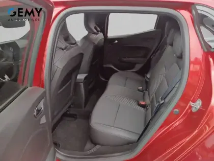 Photo 9 Renault Clio  E-Tech full hybrid 145 ch GSR2