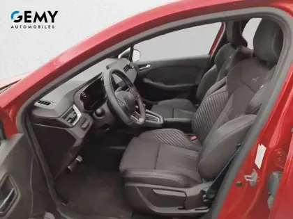 Photo 8 Renault Clio  E-Tech full hybrid 145 ch GSR2
