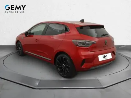 Photo 6 Renault Clio  E-Tech full hybrid 145 ch GSR2