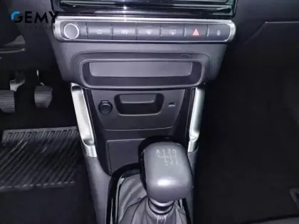 Photo 13 Citroën C3 Aircross  PureTech 110 S&S BVM6