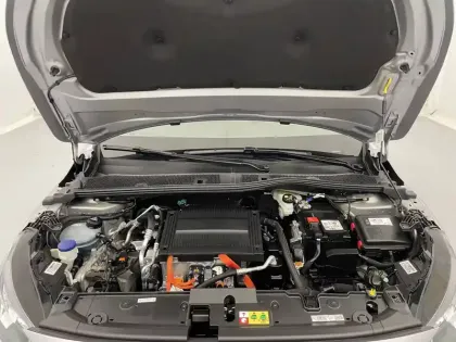 Photo 21 Peugeot 208  Electrique 50 kWh 136ch
