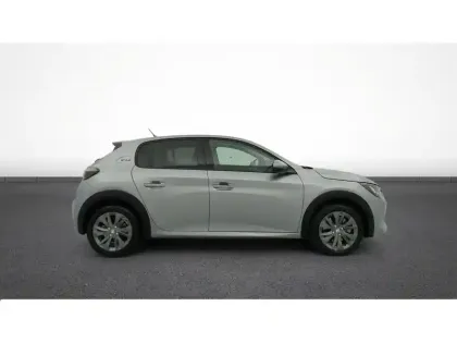 Photo 10 Peugeot 208  Electrique 50 kWh 136ch