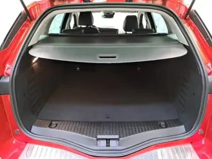 Photo 18 Renault Megane  IV Estate E-Tech plug-in hybrid 160