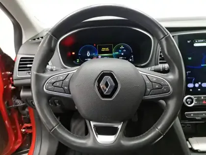 Photo 35 Renault Megane  IV Estate E-Tech plug-in hybrid 160
