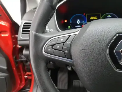 Photo 33 Renault Megane  IV Estate E-Tech plug-in hybrid 160