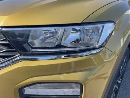 Photo 10 Volkswagen T-roc  1.0 TSI 115 Start/Stop BVM6