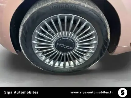 Photo 8 Fiat 500  e 95 ch