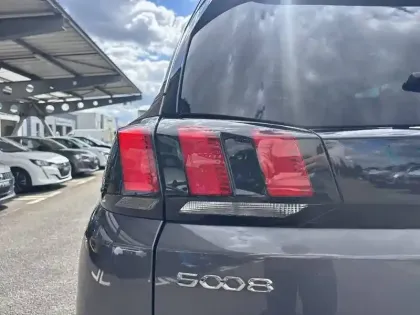 Photo 16 Peugeot 5008  BlueHDi 130ch S&S EAT8