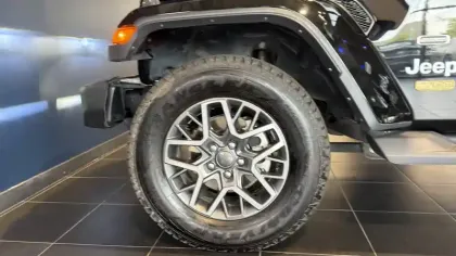 Photo 5 Jeep Wrangler  Unlimited 4xe 2.0 l T 380 ch PHEV 4x4 BVA8