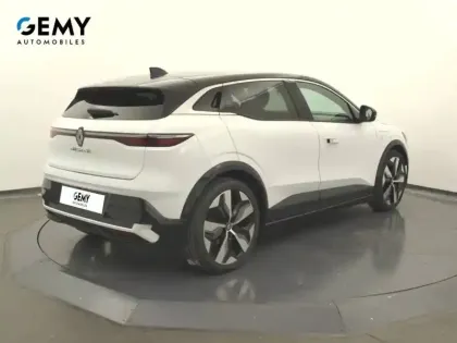 Photo 39 Renault Megane  E-Tech EV60 220 ch super charge