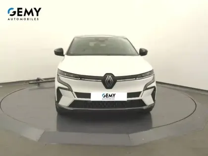 Photo 23 Renault Megane  E-Tech EV60 220 ch super charge
