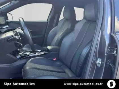 Photo 11 Peugeot 2008  PureTech 155 S&S EAT8