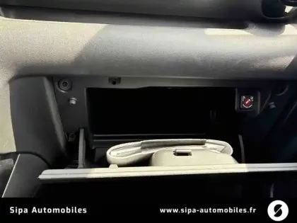 Photo 26 Citroën C3 Aircross  PureTech 110 S&S BVM6