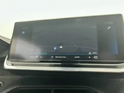 Photo 23 Peugeot 2008  PureTech 130 S&S BVM6