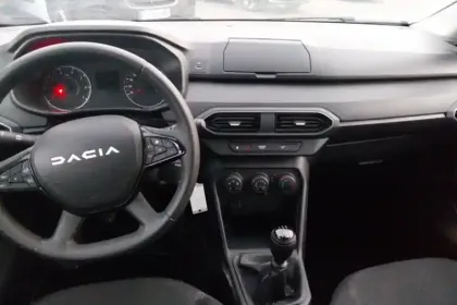 Photo 8 Dacia Sandero  SCe 65