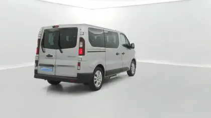 Photo 18 Renault Trafic  L1 dCi 150 Energy S&S