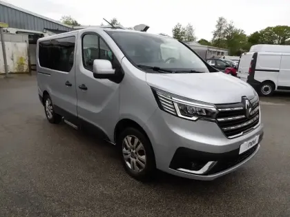 Photo 6 Renault Trafic  L1 dCi 150 Energy S&S