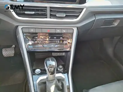 Photo 14 Volkswagen T-roc  1.5 TSI EVO 150 Start/Stop DSG7