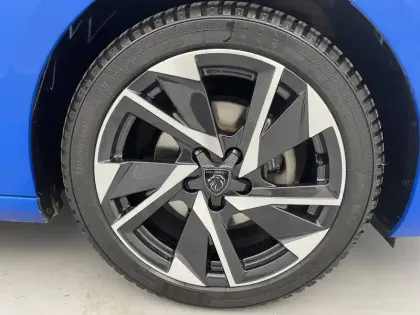 Photo 17 Peugeot 308  PureTech 130ch S&S BVM6