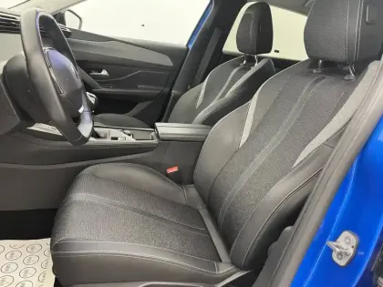Photo 13 Peugeot 308  PureTech 130ch S&S BVM6