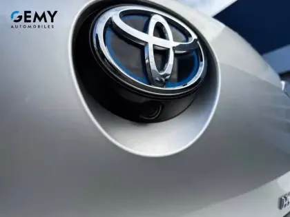 Photo 13 Toyota Corolla  Hybride 184h
