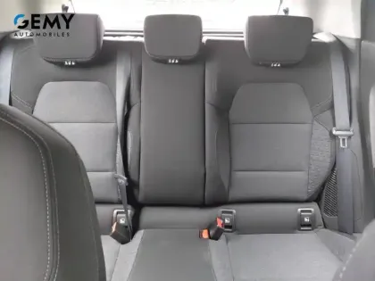 Photo 31 Renault Clio  E-Tech 140