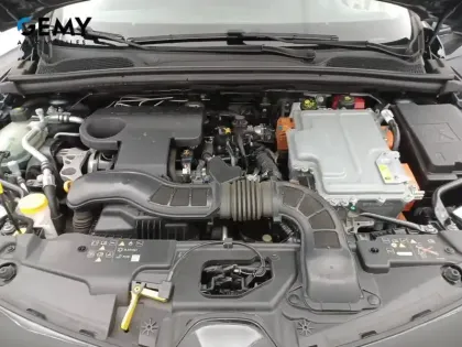 Photo 46 Renault Clio  E-Tech 140