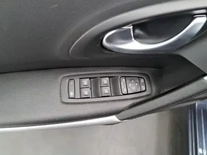 Photo 27 Renault Kadjar  Blue dCi 115 EDC