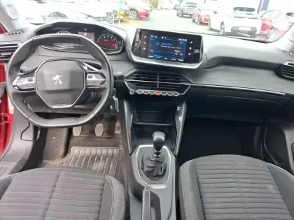 Photo 10 Peugeot 2008  PureTech 100 S&S BVM6
