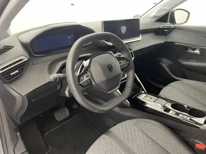 Photo 30 Peugeot 208  Hybrid 100 e-DCS6