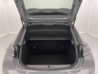 Photo 12 Peugeot 208  Hybrid 100 e-DCS6
