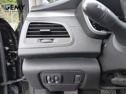 Photo 23 Renault Talisman  Blue dCi 200 EDC