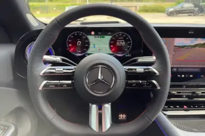 Photo 17 Mercedes CLA  Shooting Brake 250+ avec technologie EQ