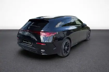 Photo 5 Mercedes CLA  Shooting Brake 250+ avec technologie EQ