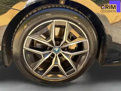 Photo 12 BMW Serie 5 i5 eDrive40 340 ch